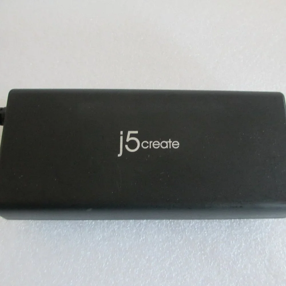 j5 CREATE 100W PD USB-C™ SUPER CHARGER